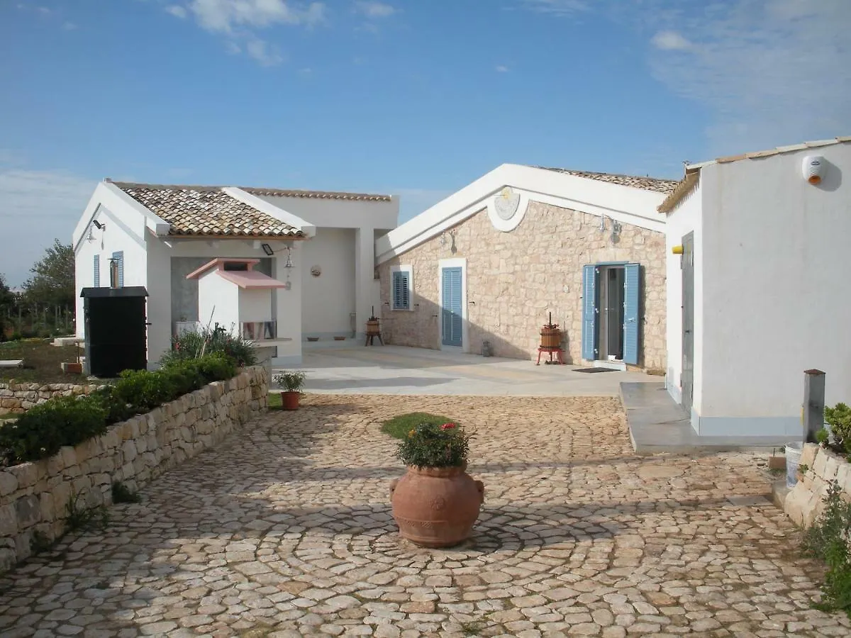 Casa vacanze La Meridiana Donnalucata  Italia