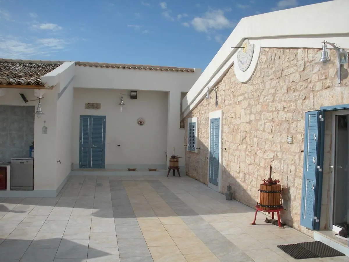 Casa Vacanze La Meridiana Donnalucata  0*, Donnalucata (Sicily) Italien