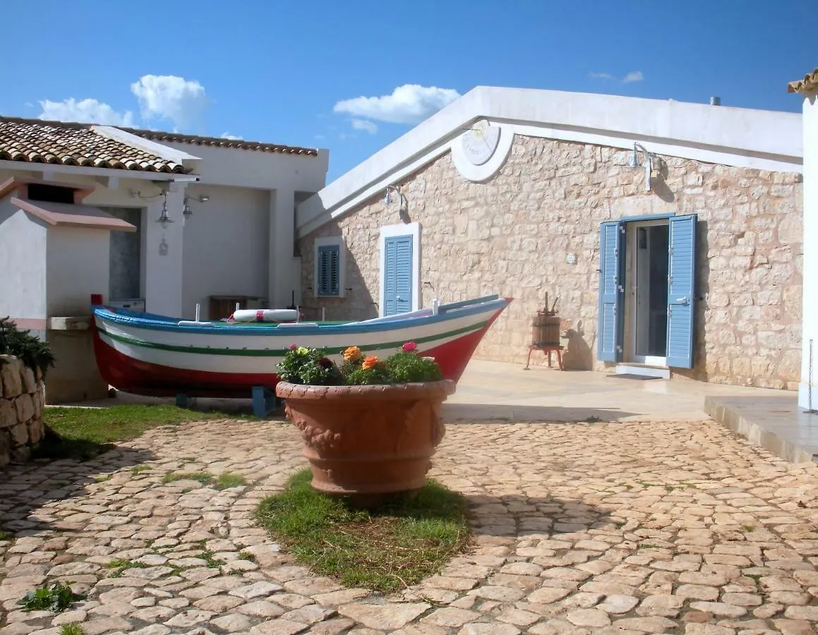 Casa Vacanze La Meridiana Donnalucata  Semesterbostad Donnalucata (Sicily)